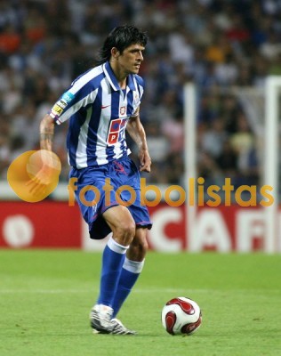 Lucho Gonz�lez
