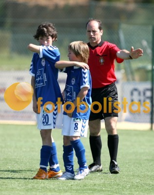 Feirense-Oliveira do Bairro Infantis B
