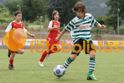 TORNEIO DE FUTEBOL DE ARCOS DE VALDEVEZ ADRIEN SILVA