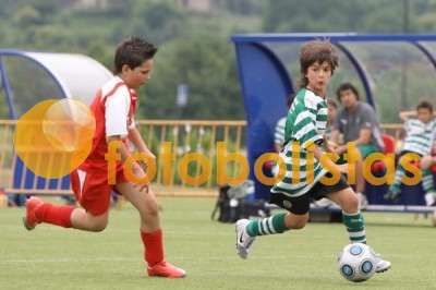 TORNEIO DE FUTEBOL DE ARCOS DE VALDEVEZ ADRIEN SILVA