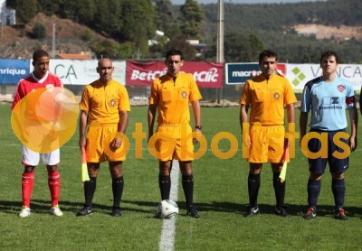 Oliveirense-Benfica