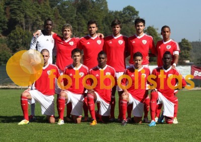 Oliveirense-Benfica