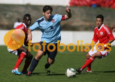 Oliveirense-Benfica