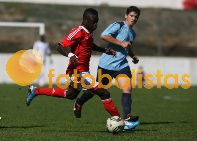 Oliveirense-Benfica