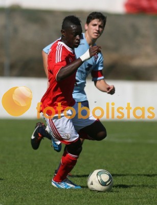 Oliveirense-Benfica
