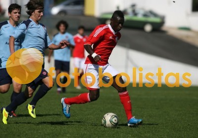 Oliveirense-Benfica
