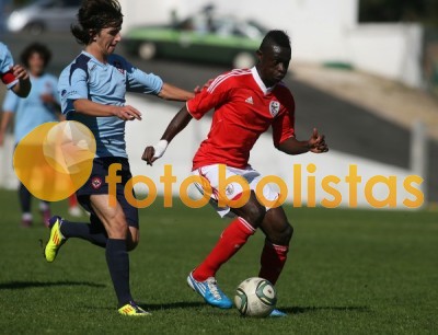 Oliveirense-Benfica