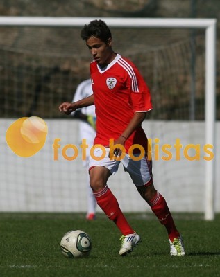 Oliveirense-Benfica