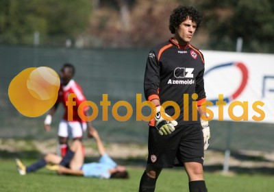 Oliveirense-Benfica