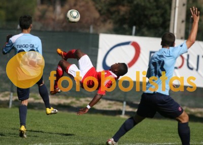 Oliveirense-Benfica