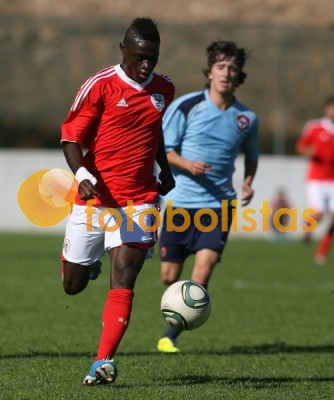 Oliveirense-Benfica