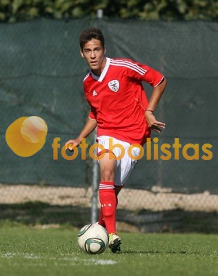 Oliveirense-Benfica