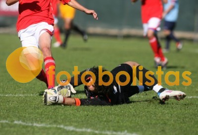 Oliveirense-Benfica