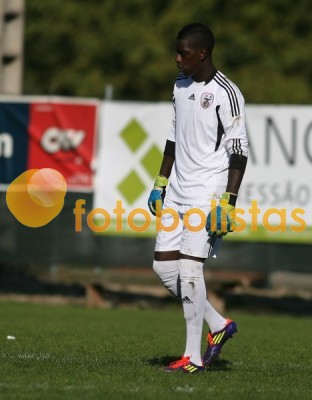 Oliveirense-Benfica