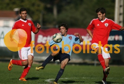 Oliveirense-Benfica
