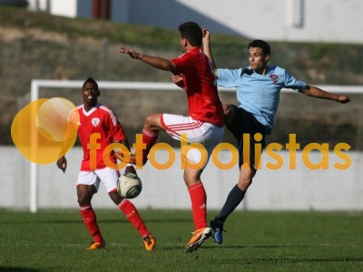 Oliveirense-Benfica