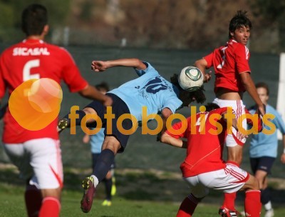 Oliveirense-Benfica