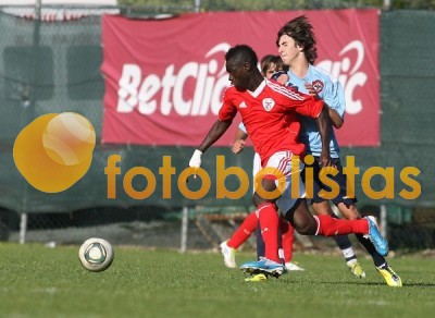 Oliveirense-Benfica