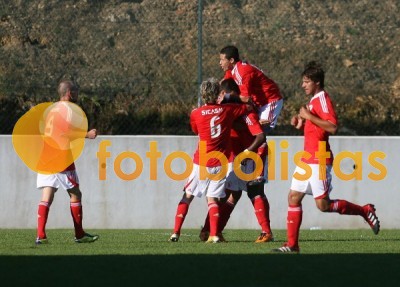 Oliveirense-Benfica