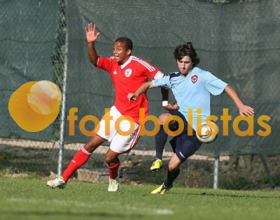 Oliveirense-Benfica