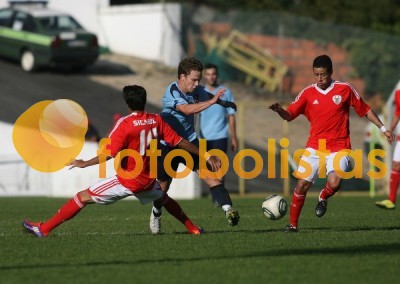 Oliveirense-Benfica