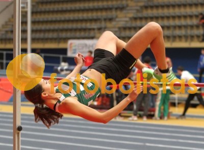 Atletismo em pista coberta
