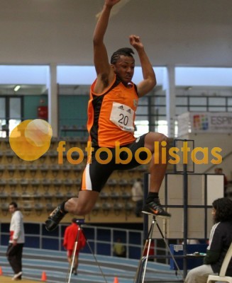 Atletismo em pista coberta