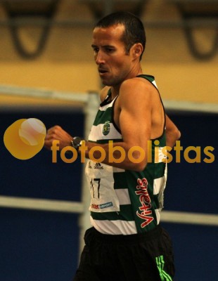 Atletismo em pista coberta