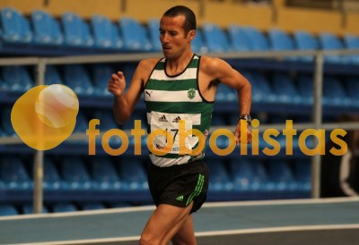 Atletismo em pista coberta