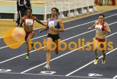 Atletismo em pista coberta