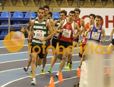Atletismo em pista coberta