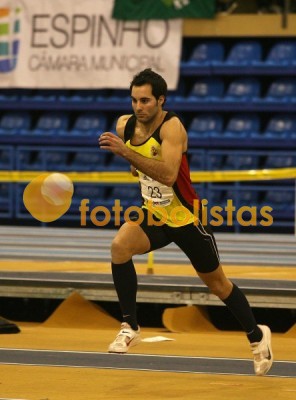 Atletismo em pista coberta