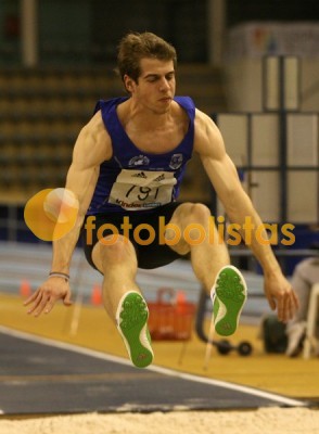 Atletismo em pista coberta