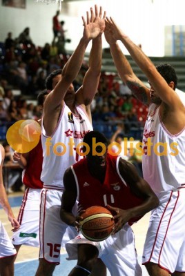 Oliveirense-Benfica