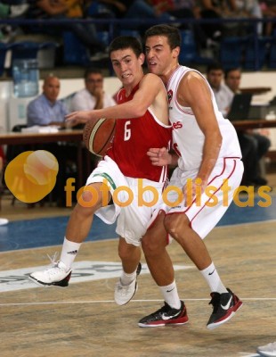 Oliveirense-Benfica