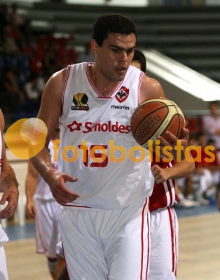 Oliveirense-Benfica