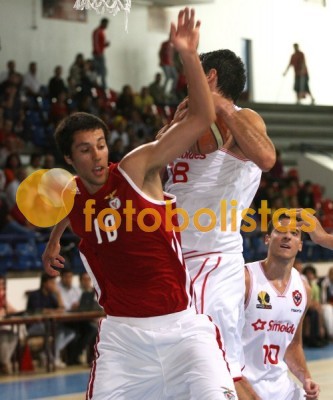 Oliveirense-Benfica