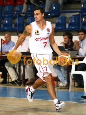 Oliveirense-Benfica