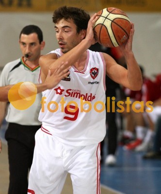 Oliveirense-Benfica