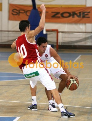 Oliveirense-Benfica
