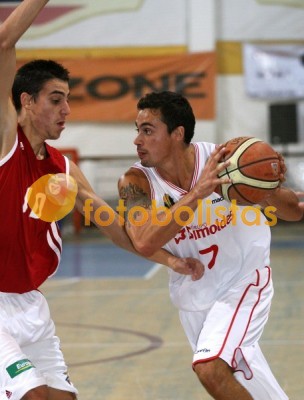 Oliveirense-Benfica