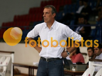Oliveirense-Benfica