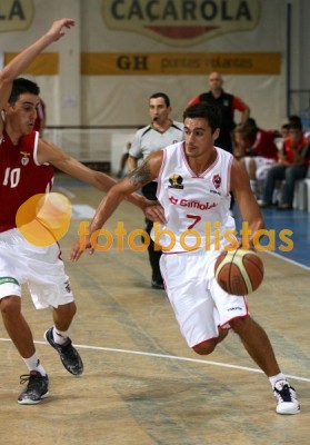 Oliveirense-Benfica