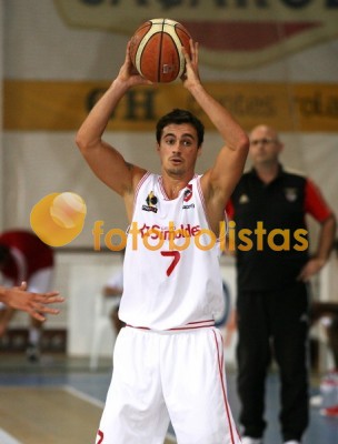 Oliveirense-Benfica
