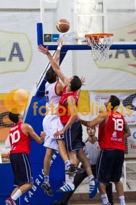Oliveirense-Maia