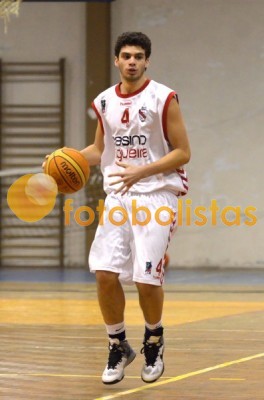 Gumiraes - Gin�sio Figueirense
