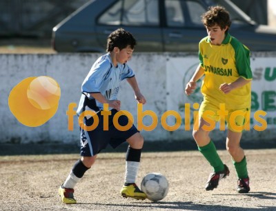 Rel�mpago Nogueirense-Valonguense Iniciados