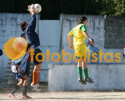 Rel�mpago Nogueirense-Valonguense Iniciados