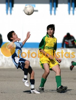 Rel�mpago Nogueirense-Valonguense Iniciados
