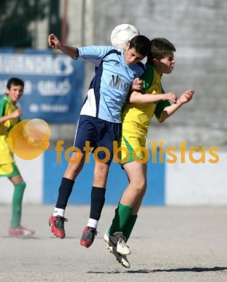 Rel�mpago Nogueirense-Valonguense Iniciados